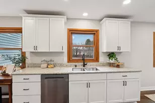 9936 N Concord Dr, Mequon, WI 53097 - Photo 17