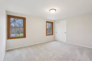 9936 N Concord Dr, Mequon, WI 53097 - Photo 37
