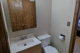 4738 S 26th St, Milwaukee, WI 53221 - Photo 9