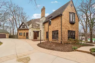 1618 Mountain Ave, Wauwatosa, WI 53213 - Photo 71