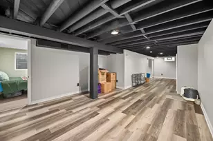 8126 W Glen Ave, Milwaukee, WI 53218 - Photo 23