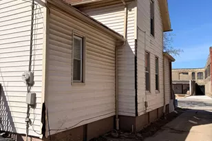 1433 W National Ave, Milwaukee, WI 53204 - Photo 5