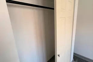 1433 W National Ave, Milwaukee, WI 53204 - Photo 21