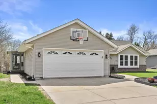 711 E Bridlewood Ln, Oak Creek, WI 53154 - Photo 47