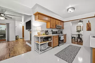 148 Echo Ln, Racine, WI 53406 - Photo 15