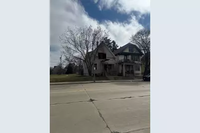 2162 N 35th St, Milwaukee, WI 53208 - Photo 1