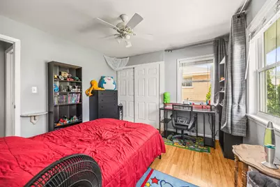 2242 W Carrington Ave, Oak Creek, WI 53154 - Photo 15