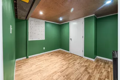 2242 W Carrington Ave, Oak Creek, WI 53154 - Photo 27