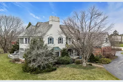 101  Lamplighter Ln, Racine, WI 53402 - Photo 3