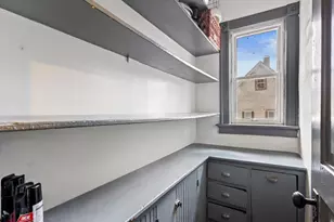 2610 N 10th St, Milwaukee, WI 53206 - Photo 9