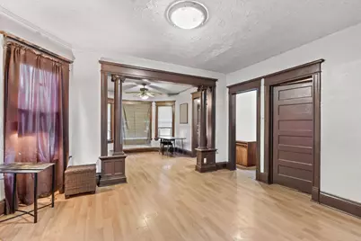 2610 N 10th St, Milwaukee, WI 53206 - Photo 13