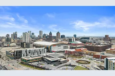 2610 N 10th St, Milwaukee, WI 53206 - Photo 31