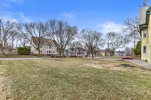 2610 N 10th St, Milwaukee, WI 53206 - Photo 27