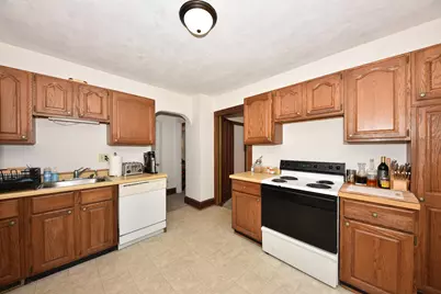 6633 W Lloyd St #35, Wauwatosa, WI 53213 - Photo 23