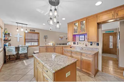 2158  Delafield St, Waukesha, WI 53188 - Photo 7