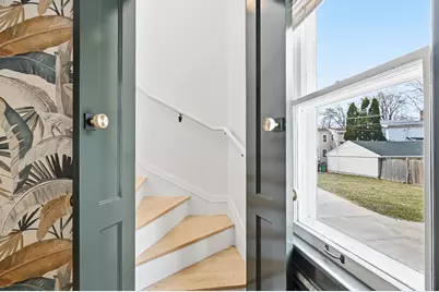 7031  St James St, Wauwatosa, WI 53213 - Photo 25