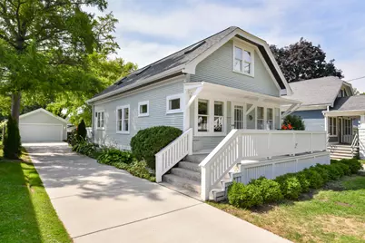 7031  St James St, Wauwatosa, WI 53213 - Photo 1