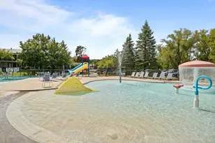 269 Fontana Blvd, Fontana, WI 53125 - Photo 21