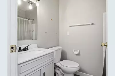 9228 N 70th St, Milwaukee, WI 53223 - Photo 15