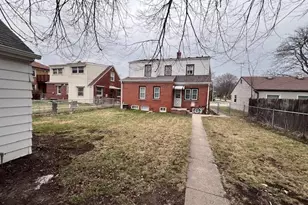 8209 W Burleigh St, Milwaukee, WI 53222 - Photo 25