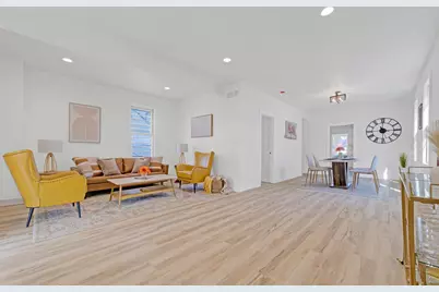 2664 S Clement Ave, Milwaukee, WI 53207 - Photo 7