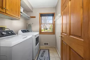 519 2 Rivers Dr, Mukwonago, WI 53149 - Photo 15