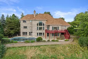 19475 Summerhill Ln, Brookfield, WI 53045 - Photo 1