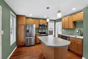 413 East St, Baraboo, WI 53913 - Photo 11