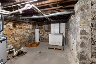 413 East St, Baraboo, WI 53913 - Photo 23