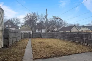 3127 N 37th St, Milwaukee, WI 53216 - Photo 5