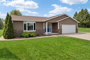 1230 S Park View Rd, Manitowoc Rapids, WI 54220 - Photo 3