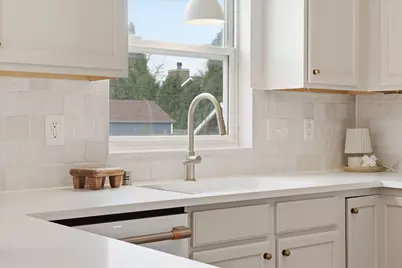 116 N Weiss Way, Saukville, WI 53080 - Photo 17