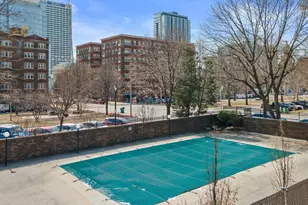 929 N Astor St, Milwaukee, WI 53202 - Photo 19