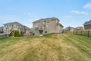 W236N7272 Meadow Ct, Sussex, WI 53089 - Photo 33