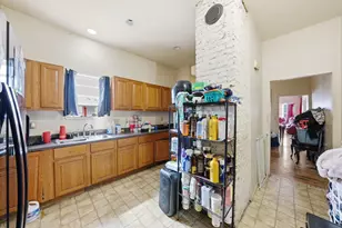 2338 N Dr William Finlayson St, Milwaukee, WI 53212 - Photo 19