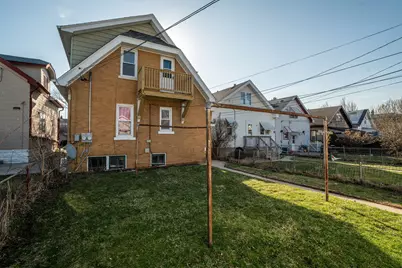 2213 S 72nd St #UPPER, West Allis, WI 53219 - Photo 17