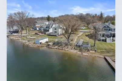 N29W26601  Peterson Dr, Delafield, WI 53072 - Photo 39