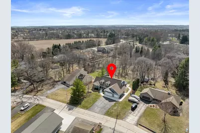 N29W26601  Peterson Dr, Delafield, WI 53072 - Photo 45