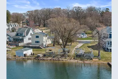 N29W26601  Peterson Dr, Pewaukee, WI 53072 - Photo 39