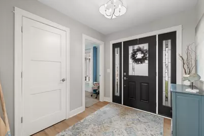 N29W26601  Peterson Dr, Delafield, WI 53072 - Photo 25