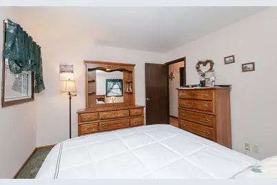 1442 N Lapham St, Oconomowoc, WI 53066 - Photo 29