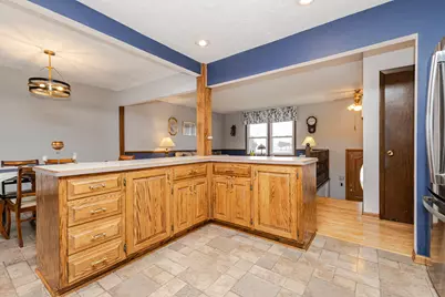 1442 N Lapham St, Oconomowoc, WI 53066 - Photo 9