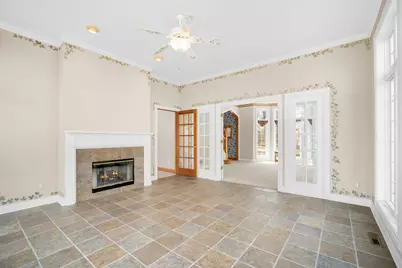 7570 S Cambridge Dr, Franklin, WI 53132 - Photo 9