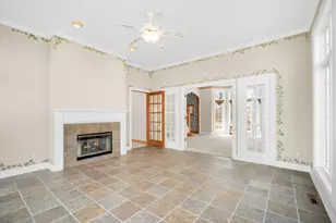 7570 S Cambridge Dr, Franklin, WI 53132 - Photo 9