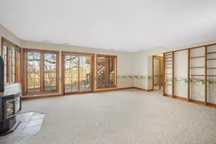 7570 S Cambridge Dr, Franklin, WI 53132 - Photo 39