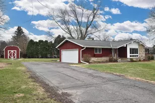 2821 Chancery Ln, Waukesha, WI 53188 - Photo 41