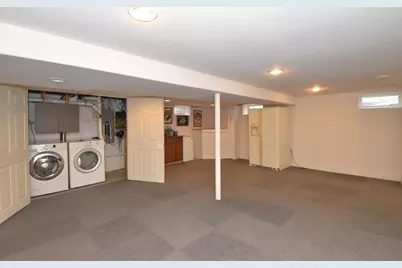 2821  Chancery Ln, Waukesha, WI 53188 - Photo 39