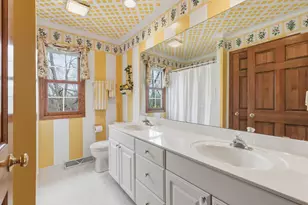 12685 W Barbary Ct, New Berlin, WI 53151 - Photo 31