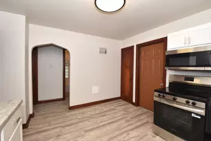 936 S 74th St, West Allis, WI 53214 - Photo 31