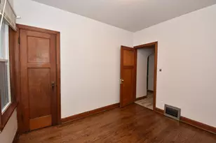 936 S 74th St, West Allis, WI 53214 - Photo 21